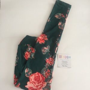 LulaRoe OS leggings cabbage rose 🦄